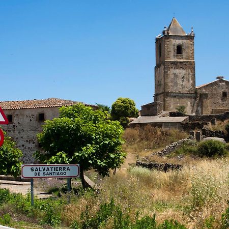 Casa Rural La Manzanilla Salvatierra de Santiago Eksteriør billede